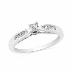 Zales diamond and white gold promise ring size 5